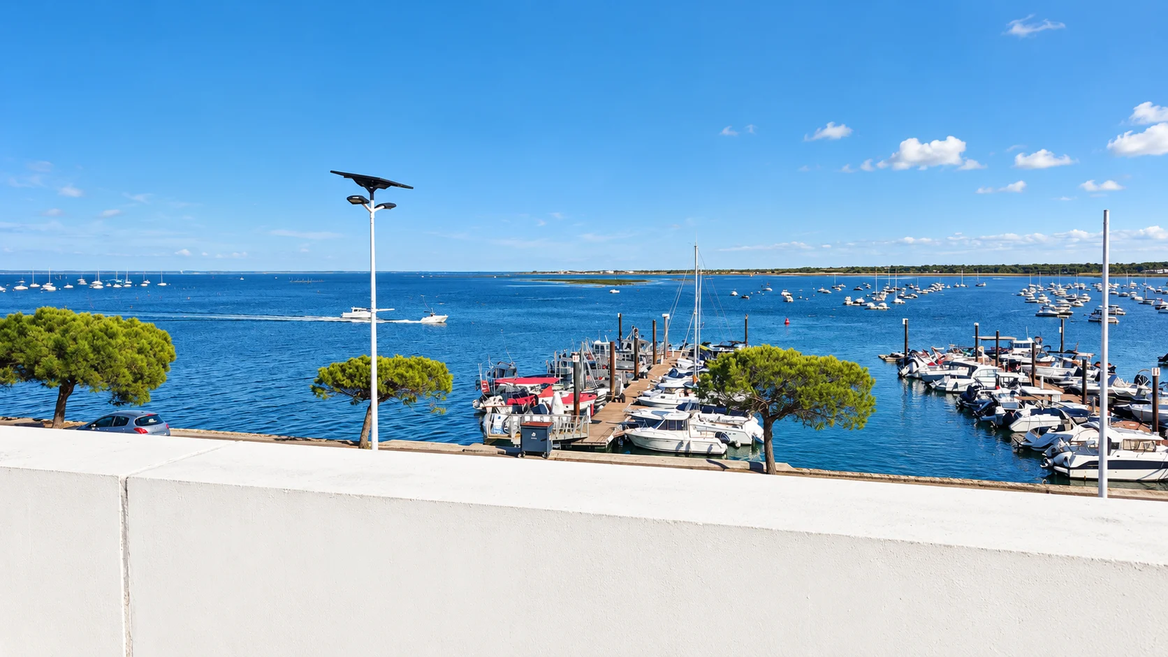 Vue sur le Bassin d’Arcachon depuis la salle